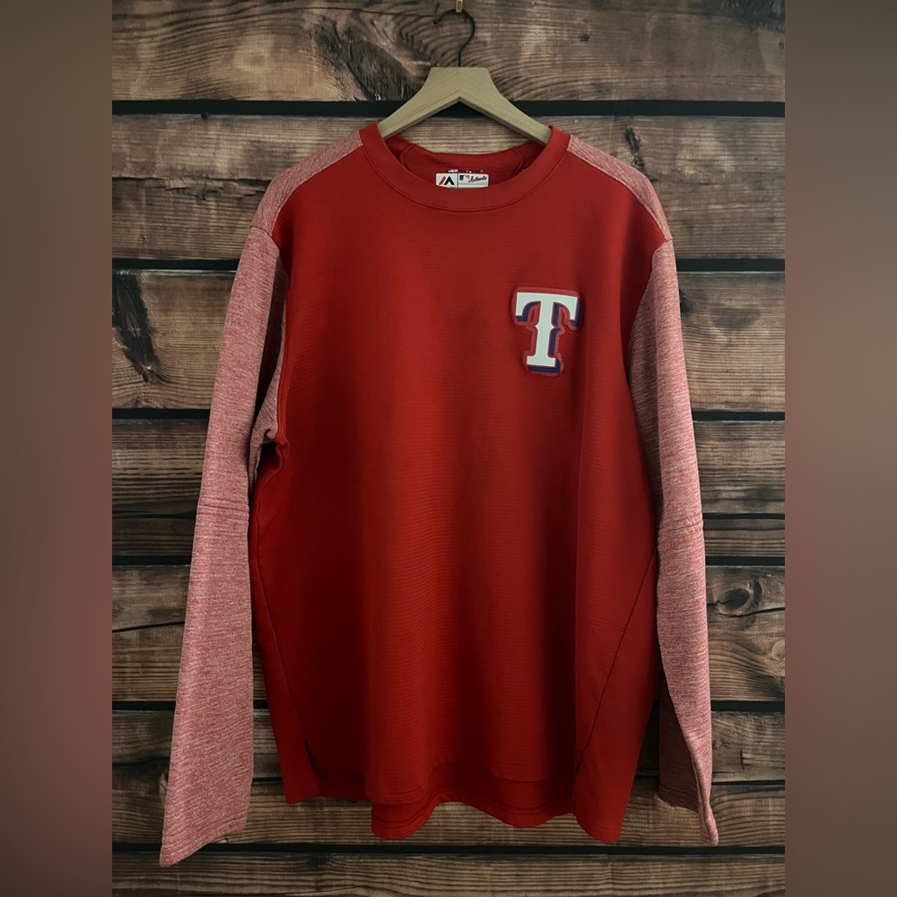 Majestic long sleeve Texas Rangers sweatshirt size 2XL